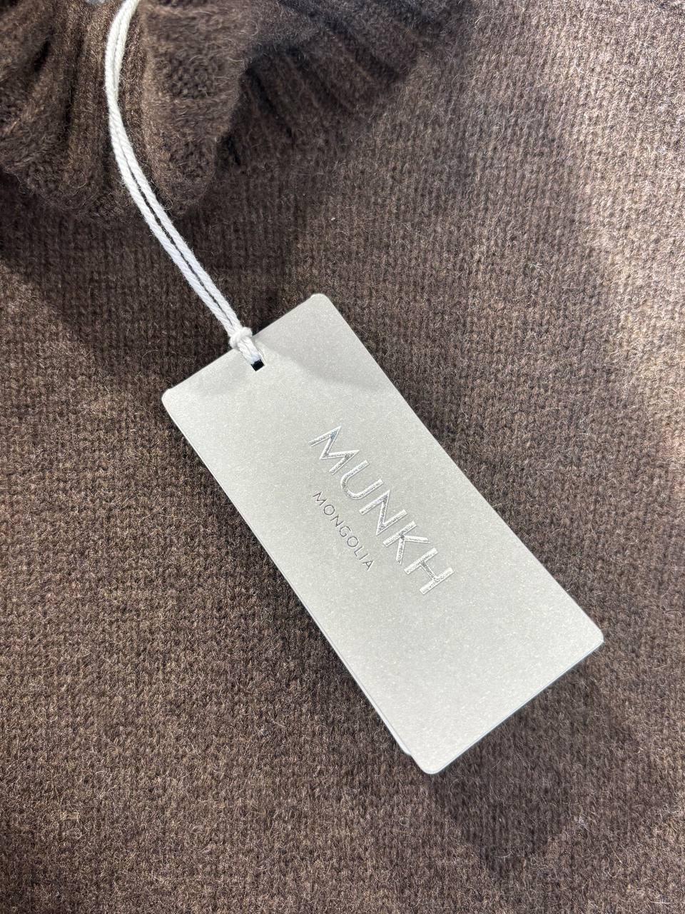 photo_2025-04-08_14-15-14.jpg munkh одежда