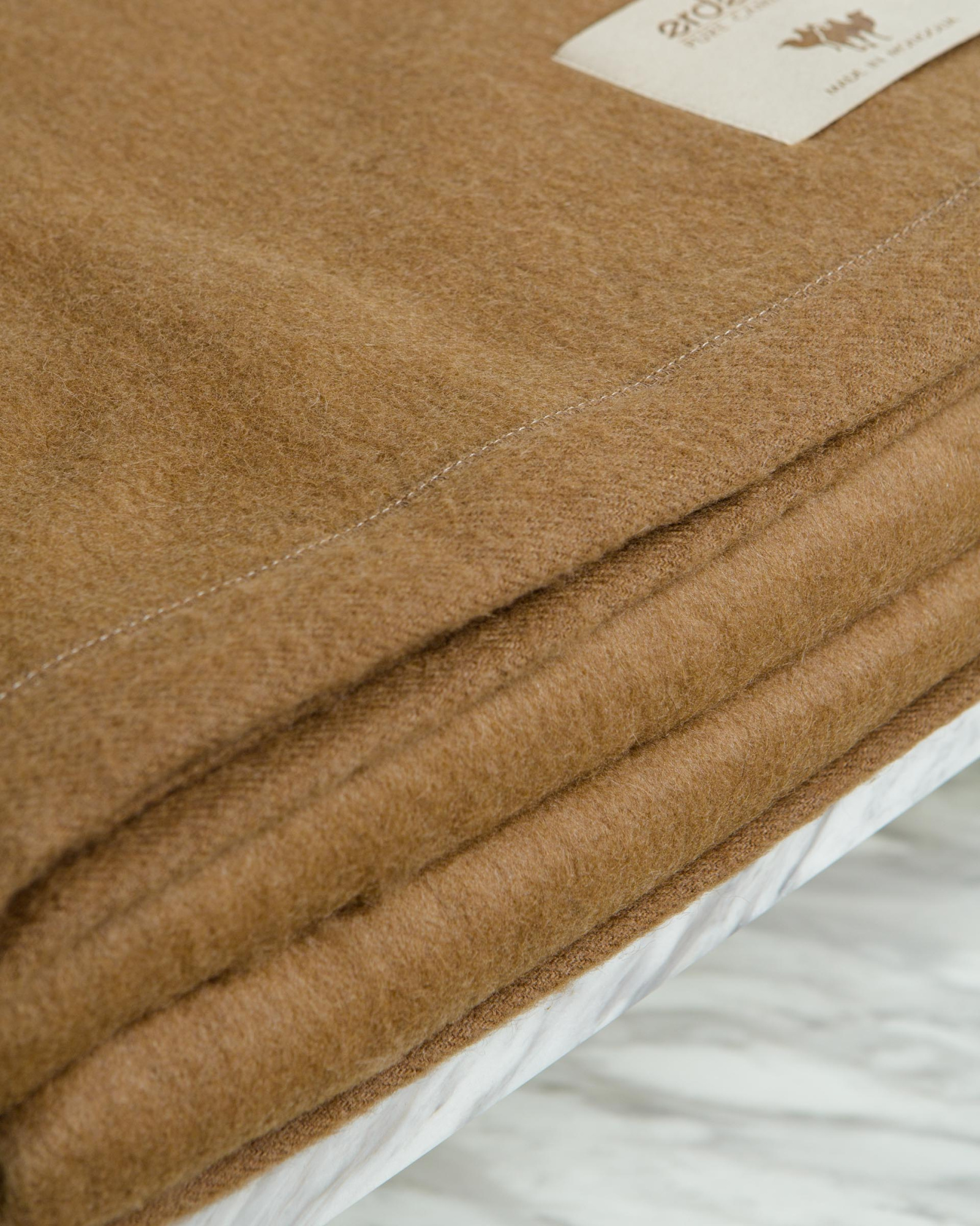 верблюжье валяное одеяло 