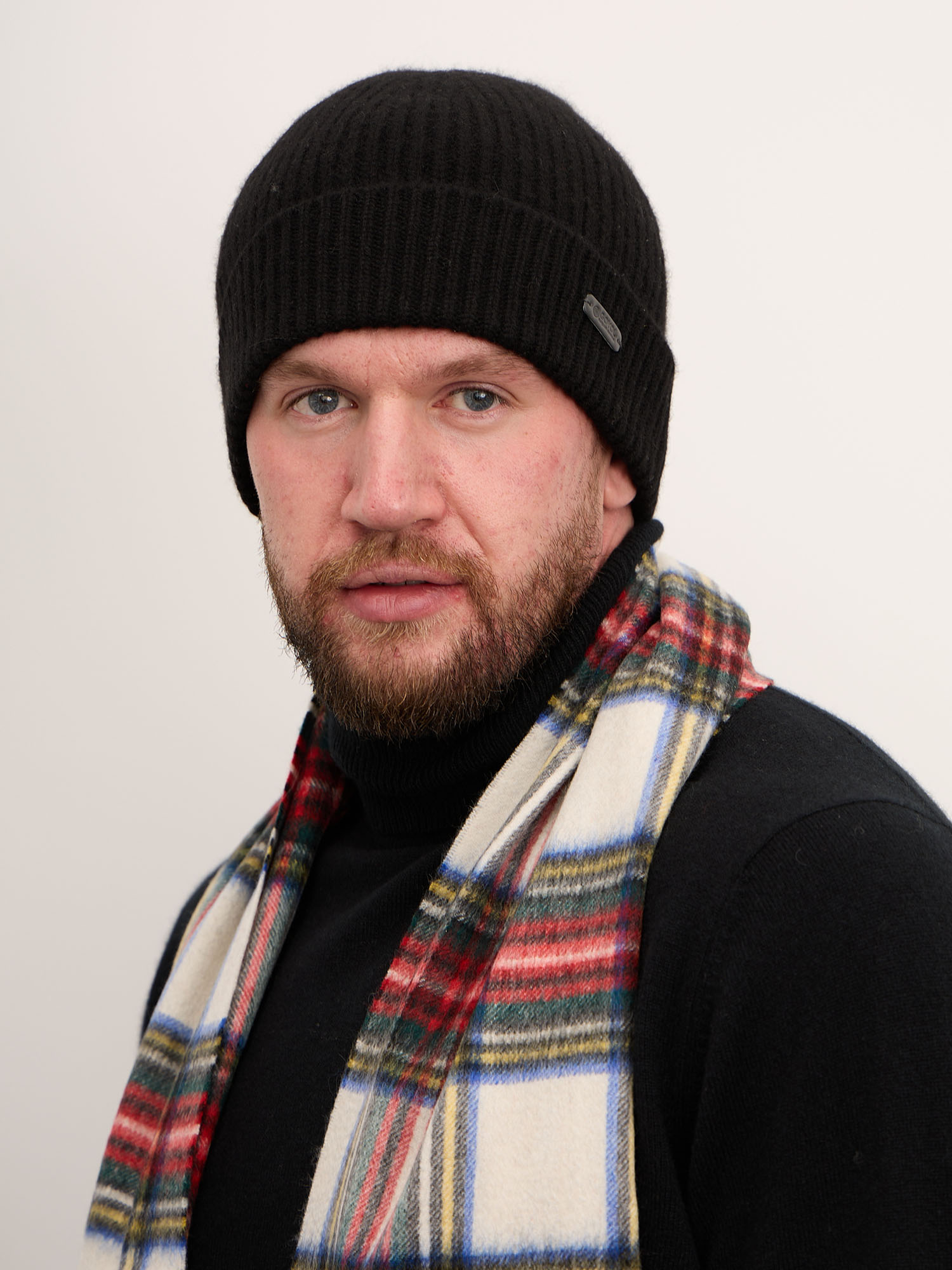 шапка из кашемира