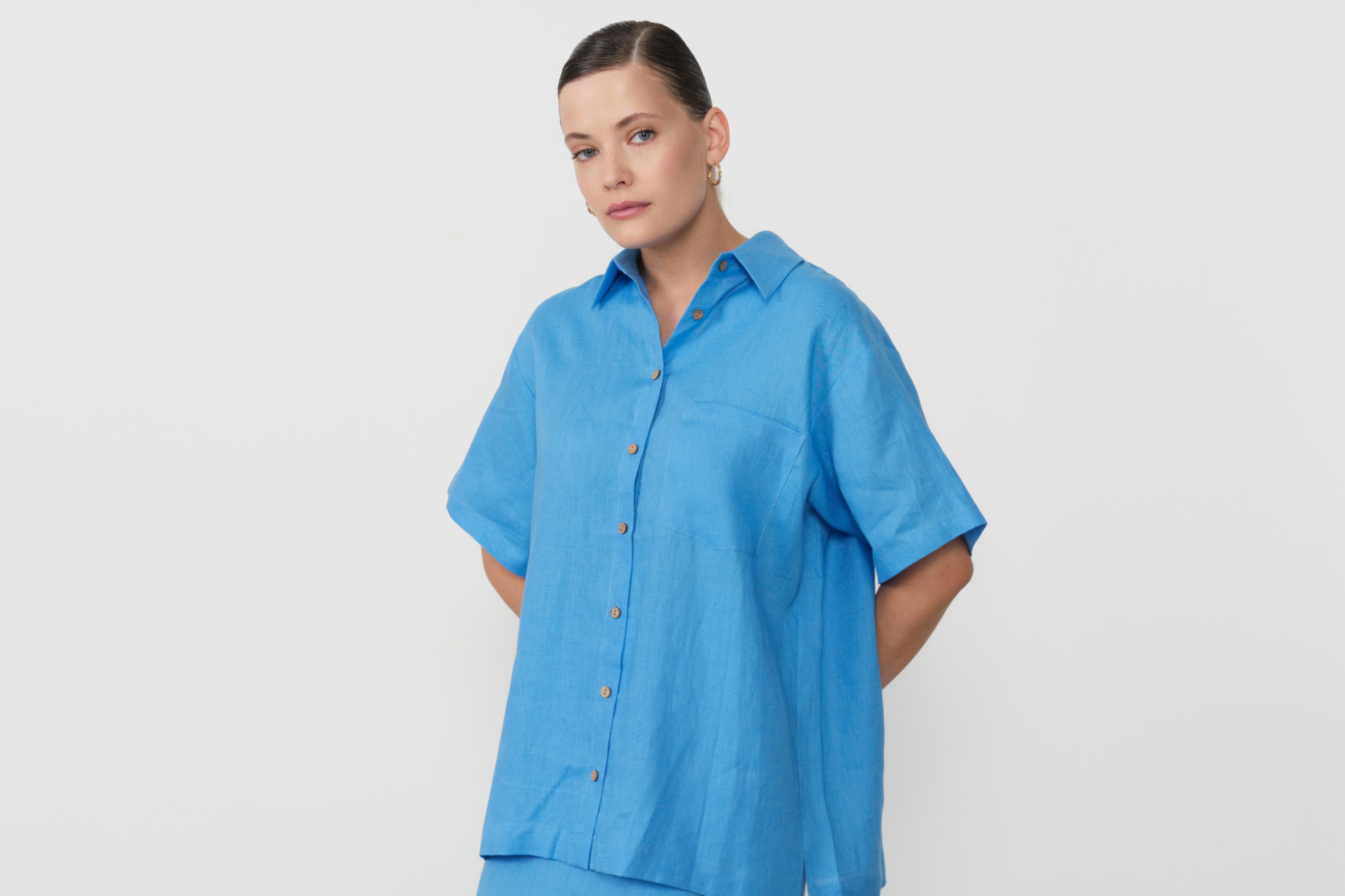 Льняные рубашки