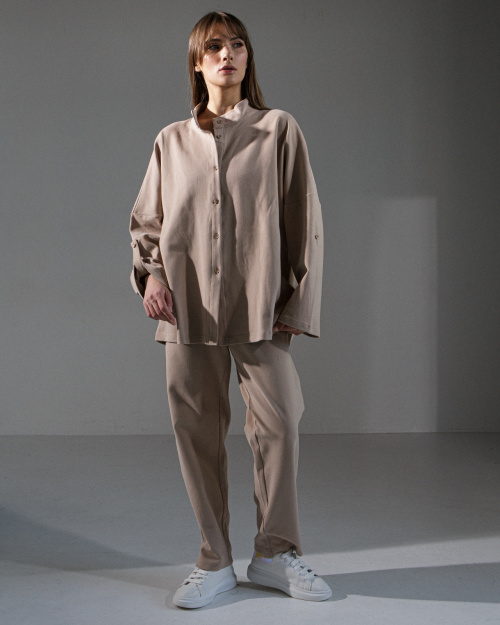 костюм на весну