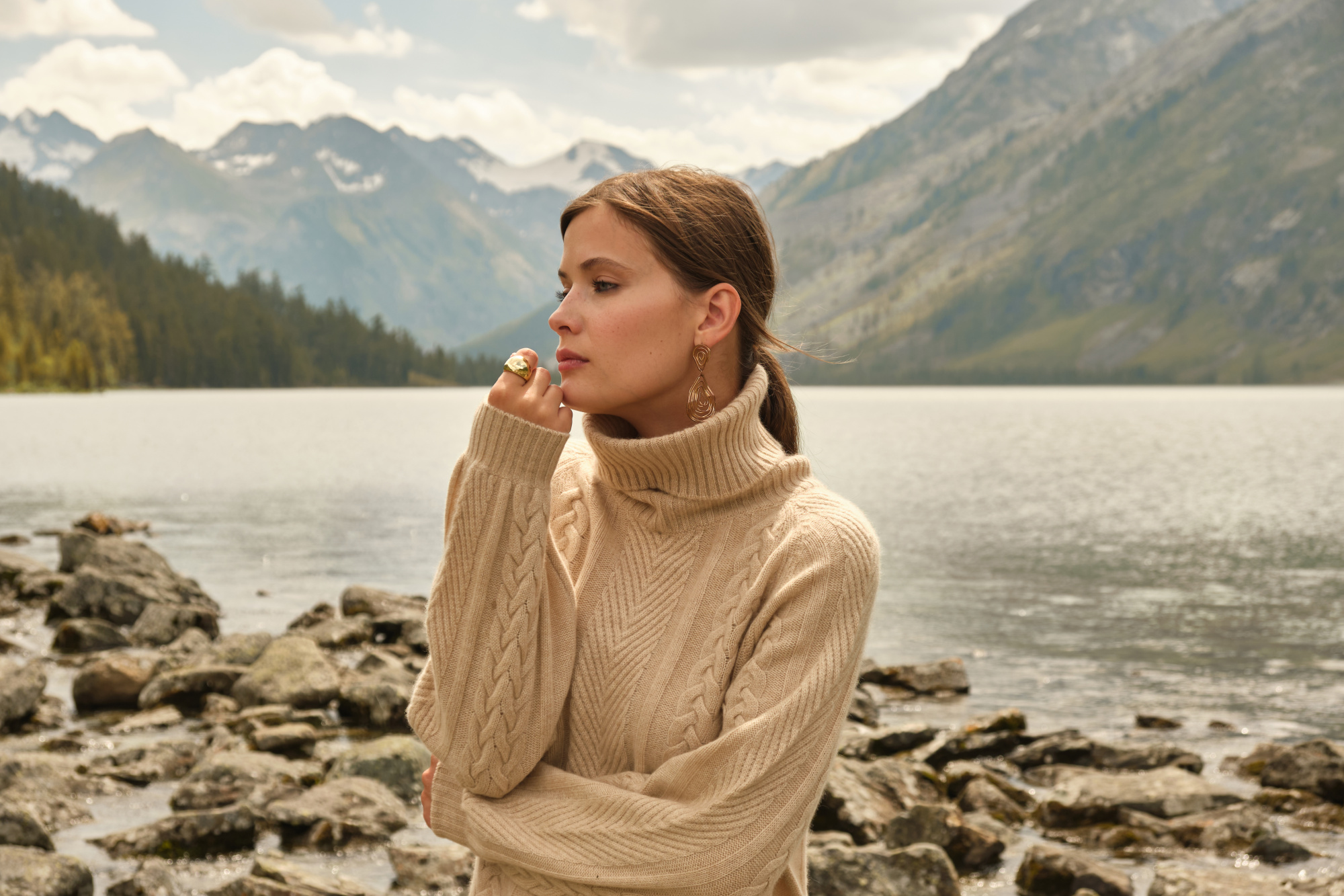 свитер из монгольского кашемира